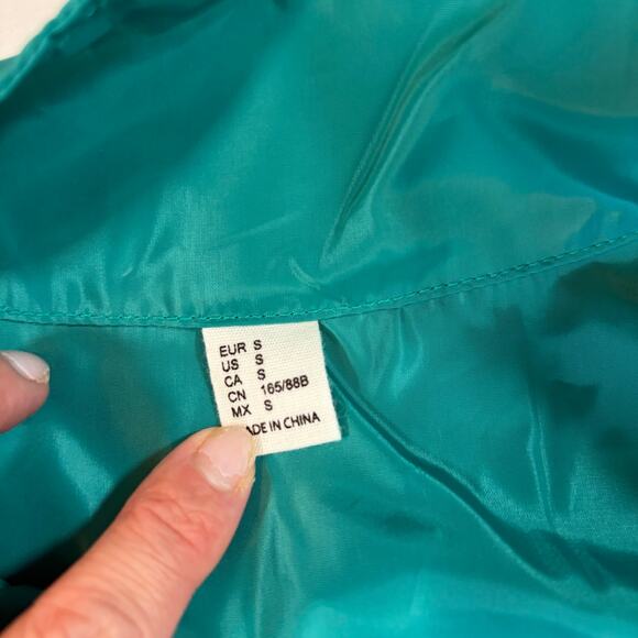 80s 90s Women’s colorblock windbreaker.  Lightweight. Size S. Retro.  Zip front - Picture 4 of 7